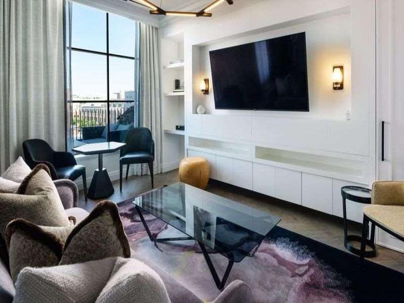 Daxton Hotel Birmingham Curio Collection By Hilton image