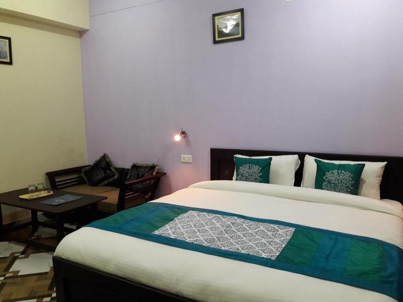 Hotel Avlokan image