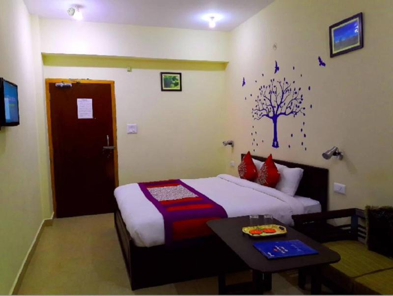 Hotel Avlokan image