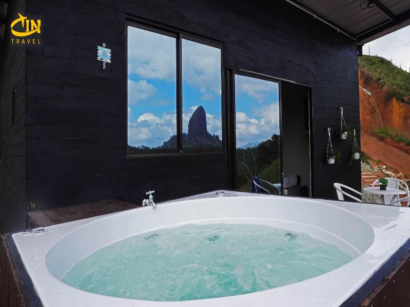 Hotel Selva Negra image