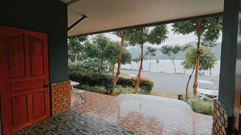 Lake Camp Resort image