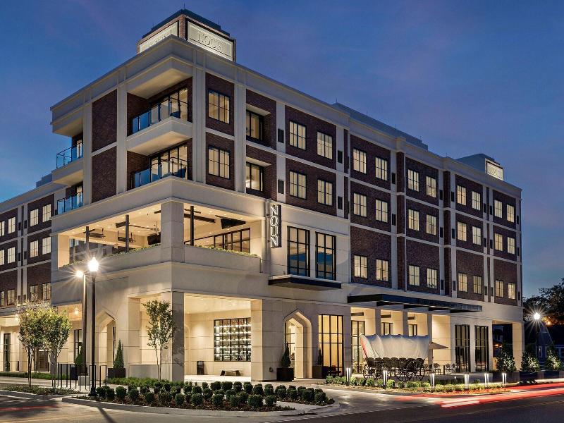 Noun Hotel image