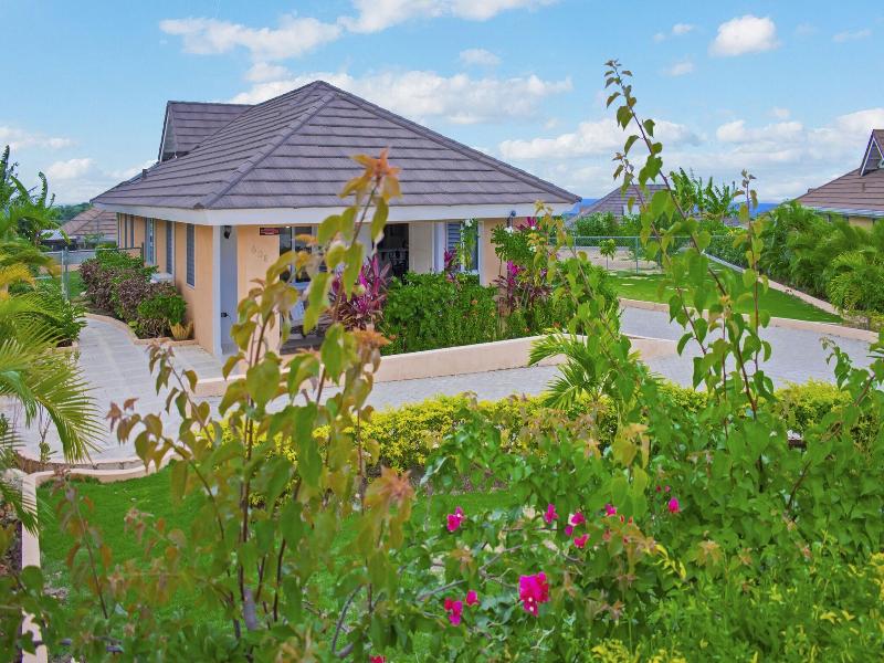 Casa Maurice Ocho Rios Villa image
