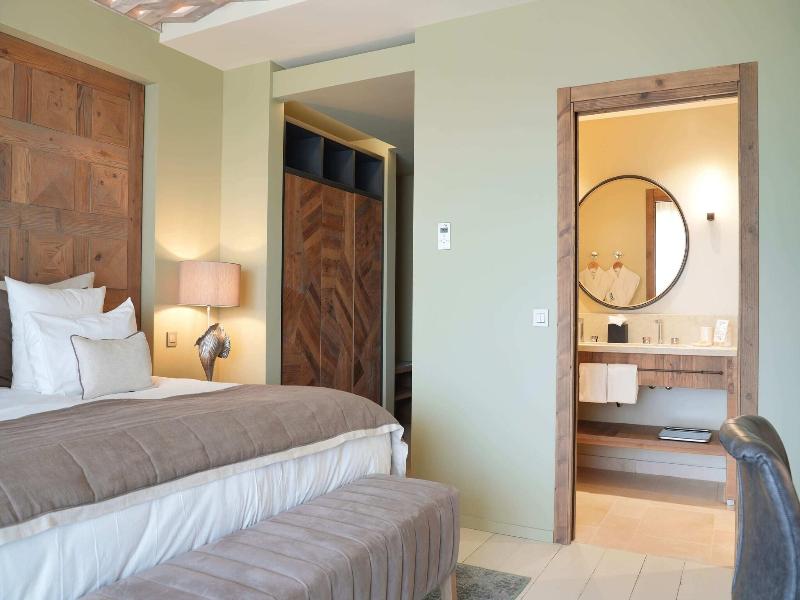 Les Regalia Hotel Spa image