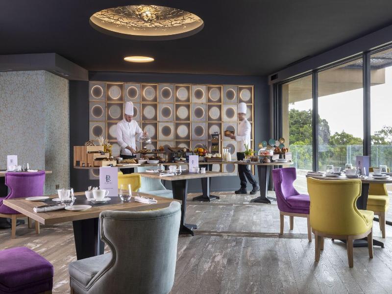 Les Regalia Hotel Spa image