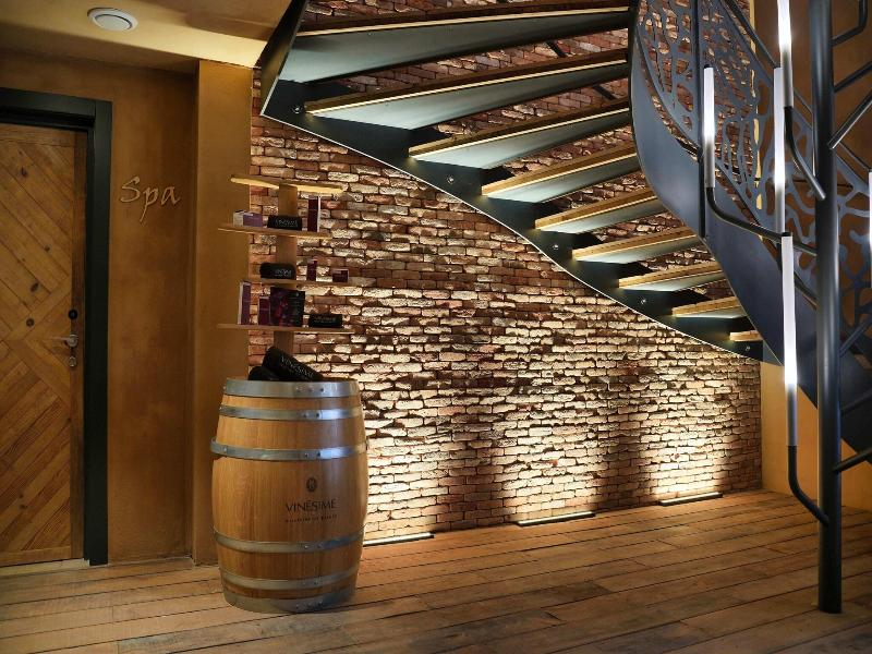 Les Regalia Hotel Spa image