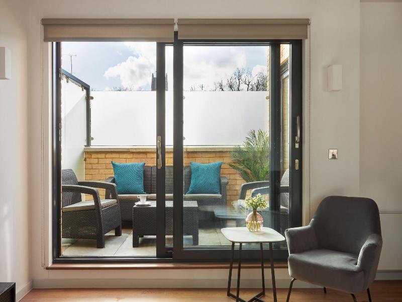 Hammersmith Mews By Flying Butler image