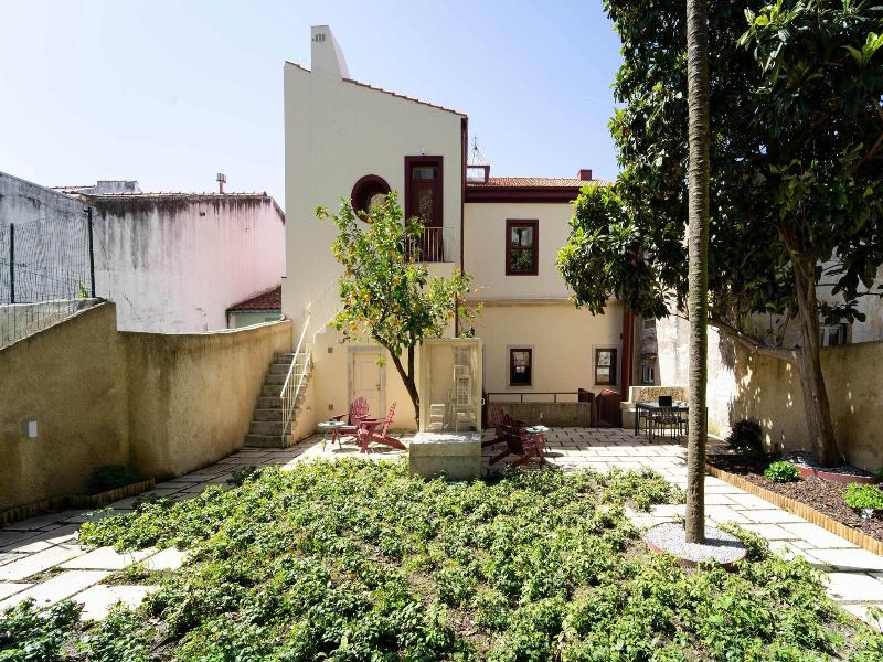 Entre Ruas Apartments image