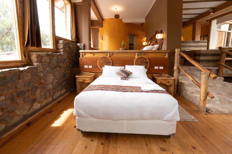 Casa Raiz The Handmade House In Calca image