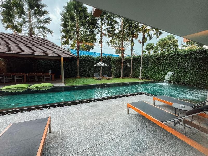 Villa De Time image