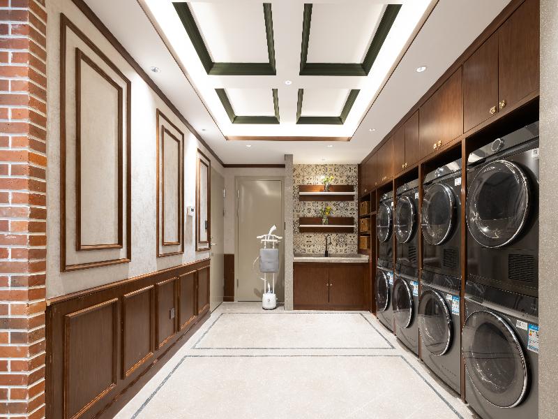Nostalgia S Hotel(Shanghai Railway Station) image