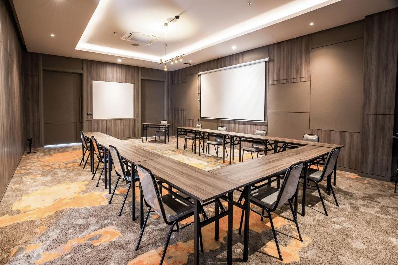 Achiera Hotel And Convention Jatiwangi image