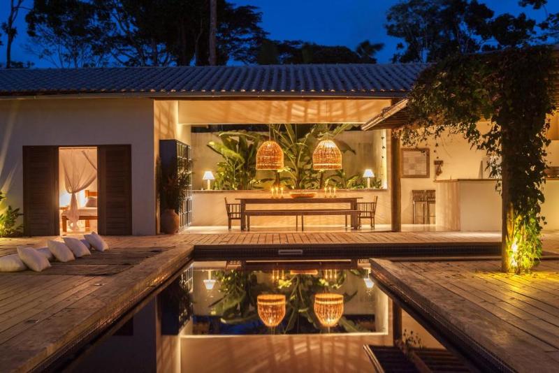 Casas De Nina