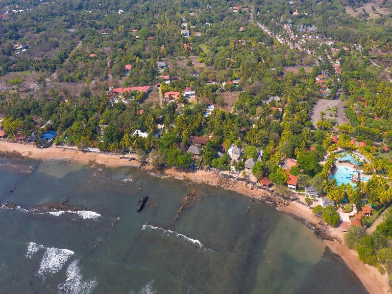 Las Veraneras Villas Resort image