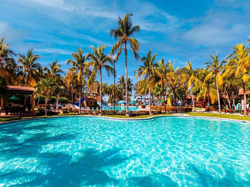 Las Veraneras Villas Resort image