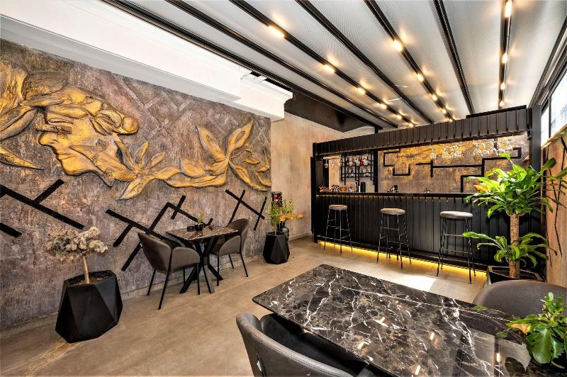 Confores Hotel image