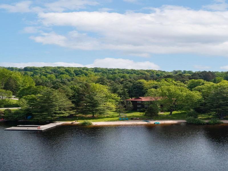 Fairy Bay Lakehouse image