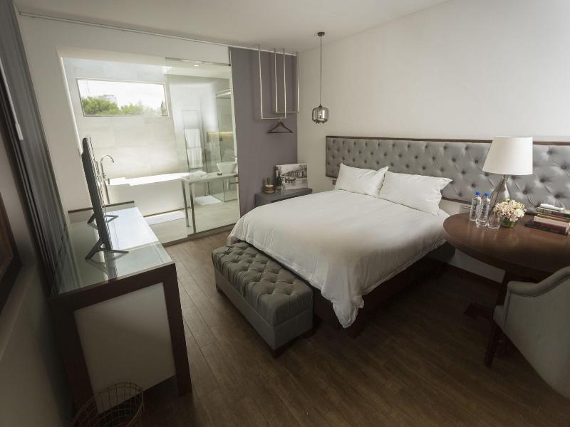 Cosmopolitano Hotel Boutique image