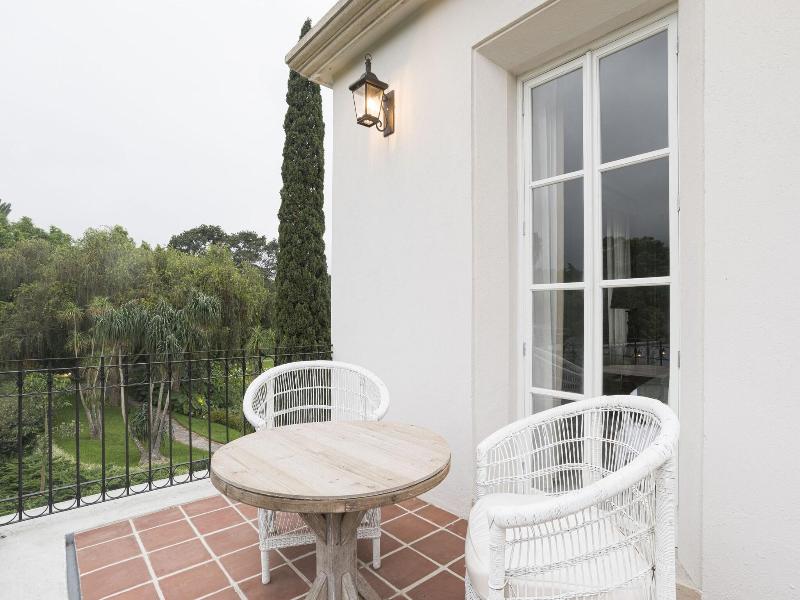 Villa Bokeh Relais Chateaux image