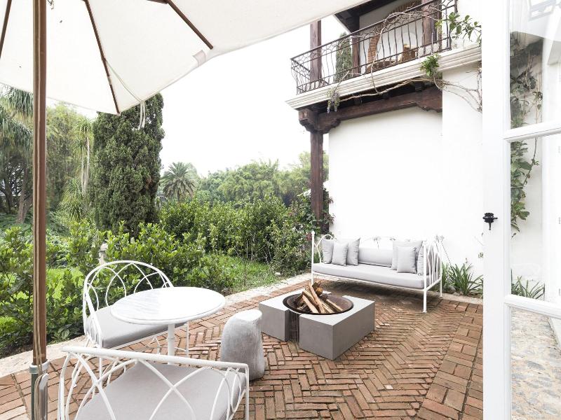 Villa Bokeh Relais Chateaux image