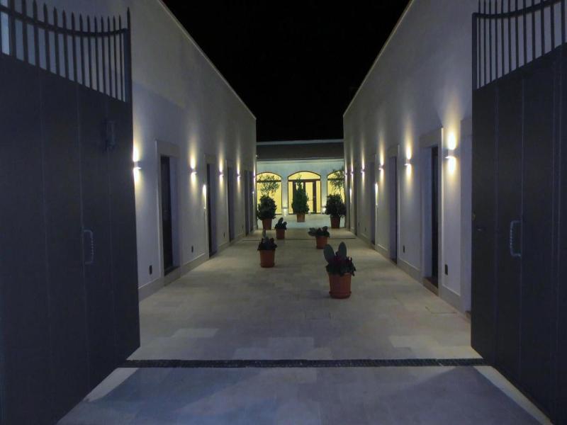 Domus Antiqua Residence image