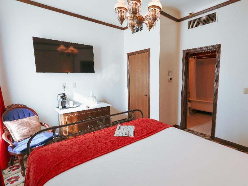 Mizpah Hotel image