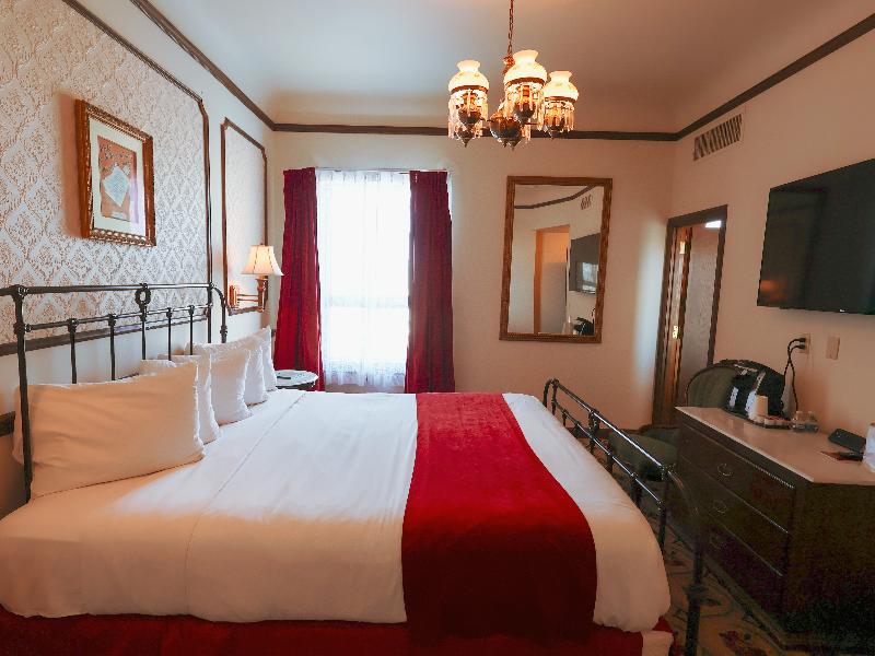 Mizpah Hotel image