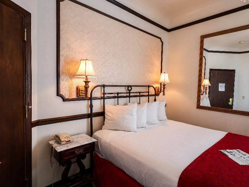 Mizpah Hotel image