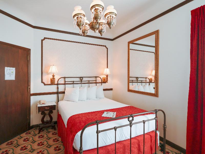 Mizpah Hotel image
