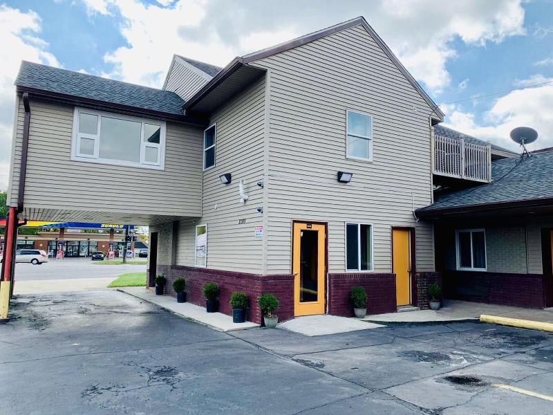 Motor City Inn Suites