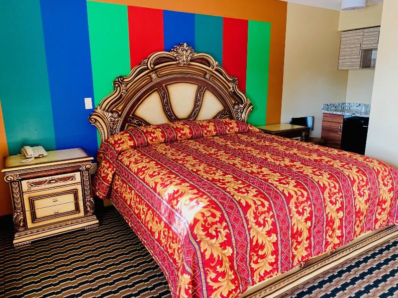 Motor City Inn Suites