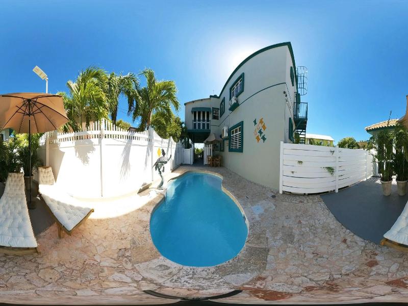 Turtle Bay Inn image