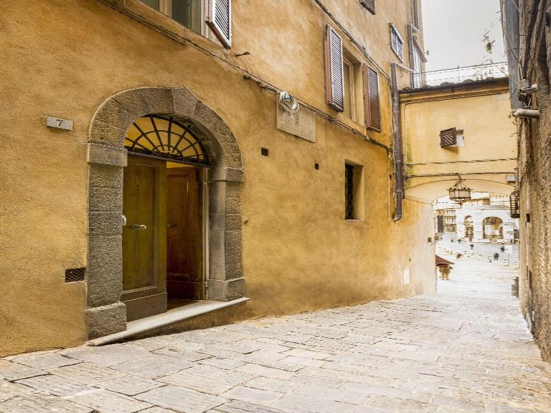 The Balcony Suite Piazza Del Campo View image