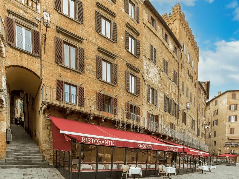 The Balcony Suite Piazza Del Campo View image
