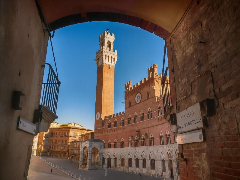 The Balcony Suite Piazza Del Campo View image