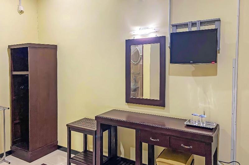 91946 Hotel Gajah Mada Indah image