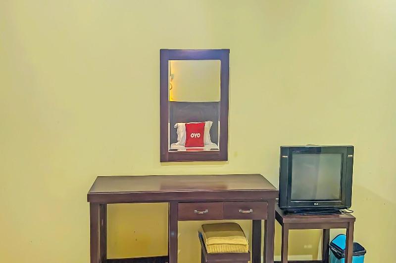 91946 Hotel Gajah Mada Indah image