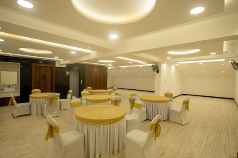 Golden Fortune Hotel image