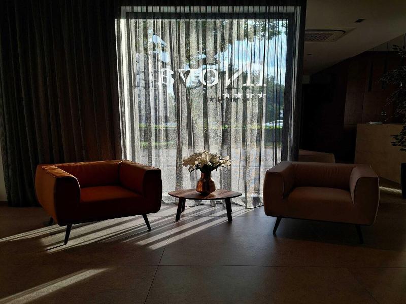 Hotel Inova image