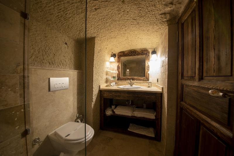 Shiraz Cave Cappadocia image