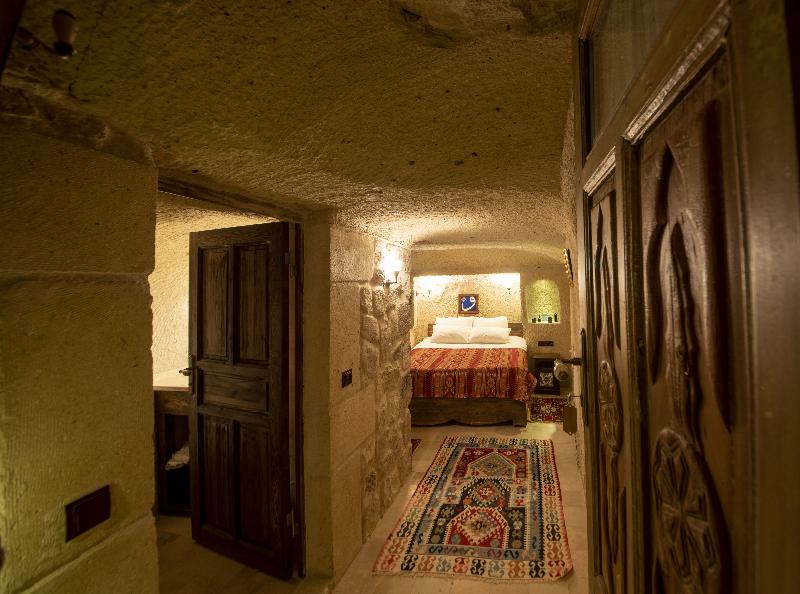 Shiraz Cave Cappadocia image