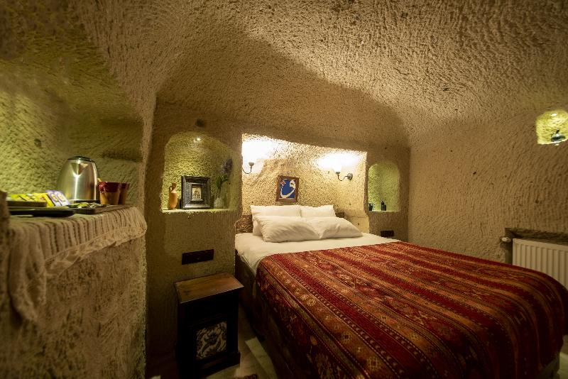 Shiraz Cave Cappadocia image