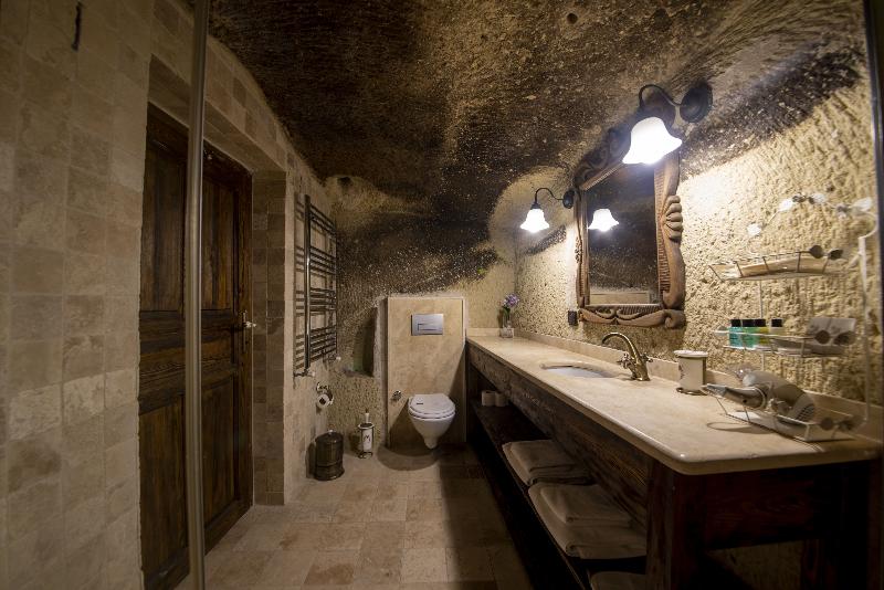 Shiraz Cave Cappadocia image