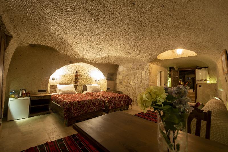 Shiraz Cave Cappadocia image