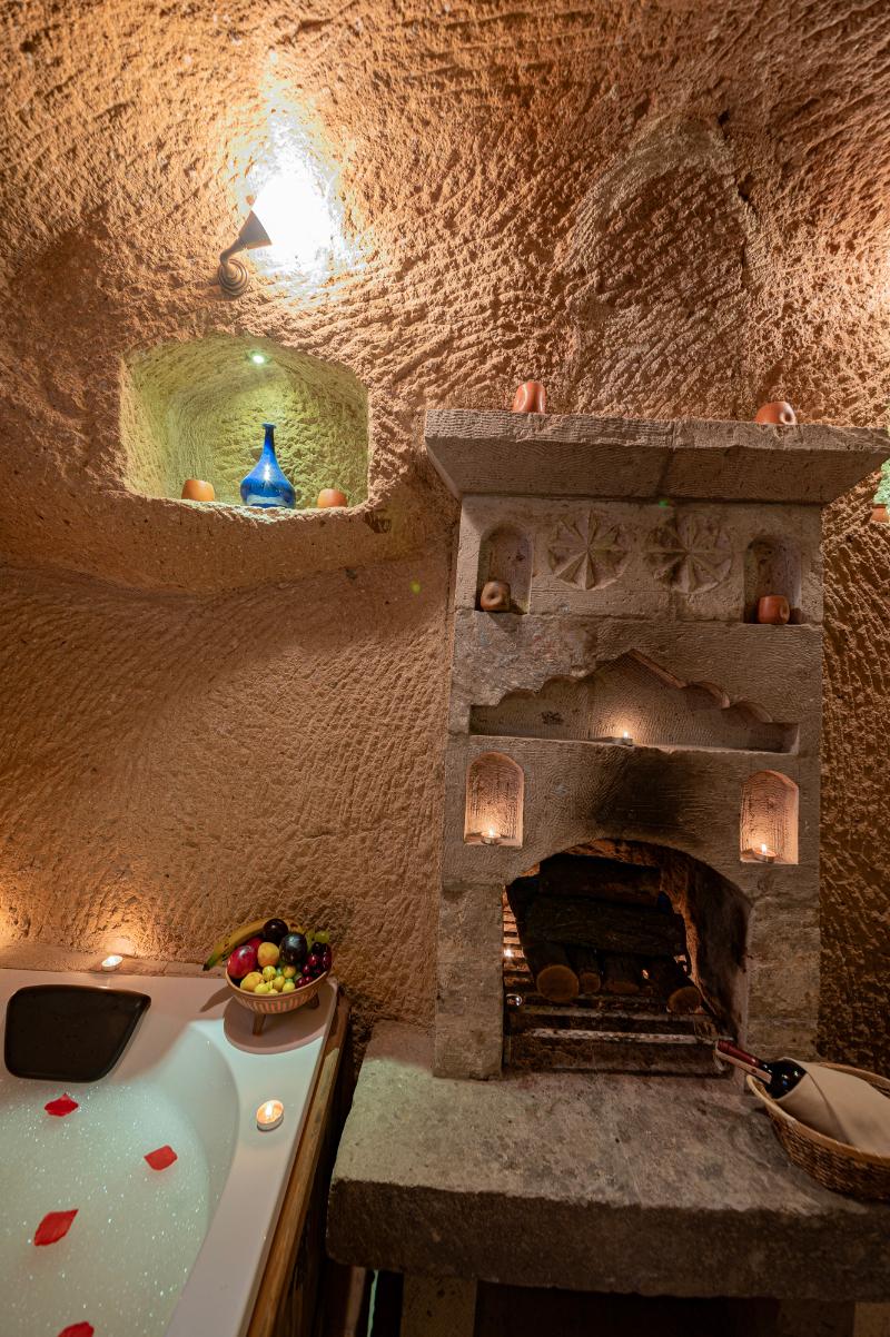 Shiraz Cave Cappadocia image