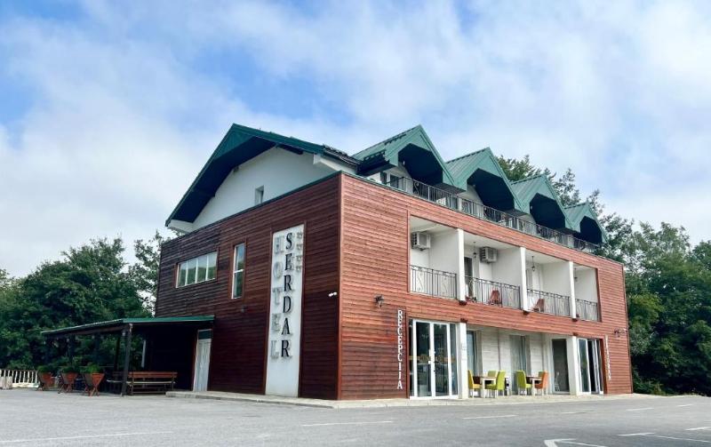 Hotel Serdar image