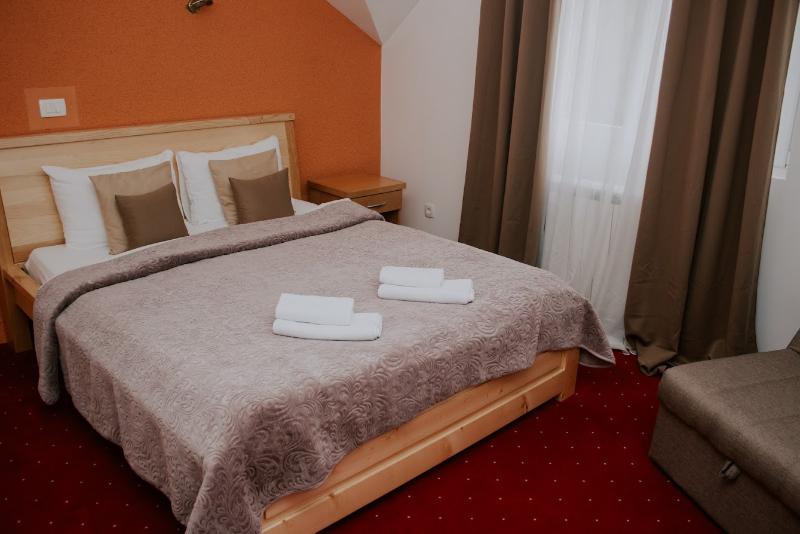 Hotel Serdar image