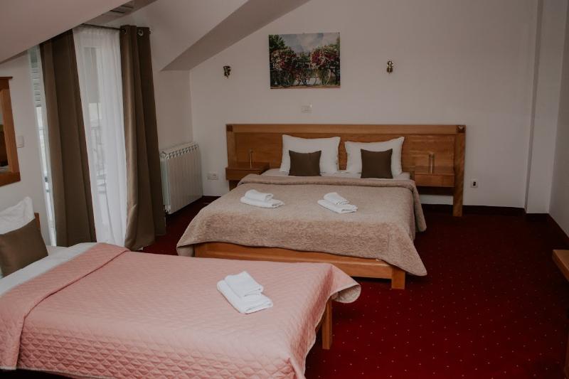 Hotel Serdar image