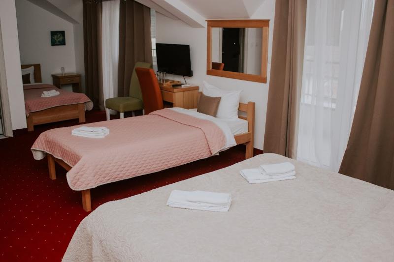 Hotel Serdar image