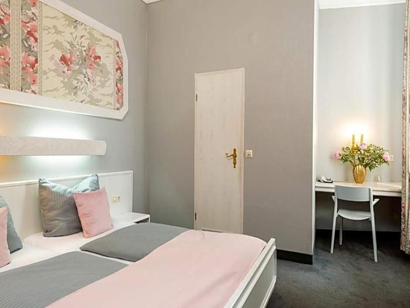 W22 Hotel image